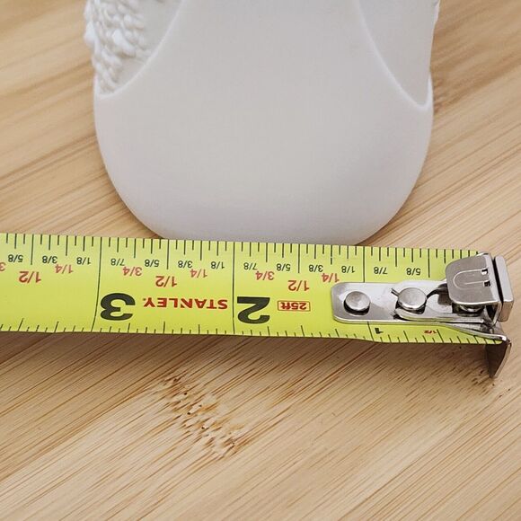 AK Kaiser Bisque Vase LADY ON BENCH Romantic Pastoral Scene Signed M.Frey 0316 - Picture 12 of 15